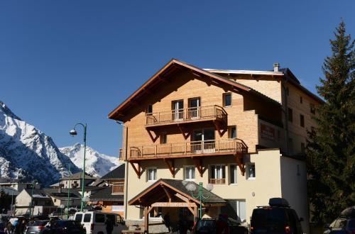 Residence Odalys L'Ours Blanc Les Deux Alpes Exterior photo